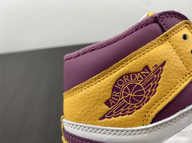MaikeSneakers 555088-706 Jordan Air High 1 OG Brotherhood 0529